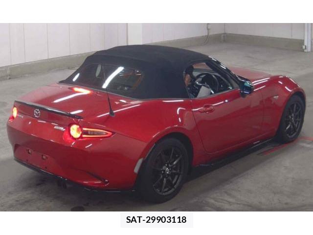 Mazda ROADSTER 2015-08 8009488-2