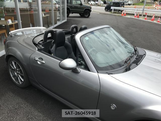 Mazda ROADSTER 2012-07 8011977-7