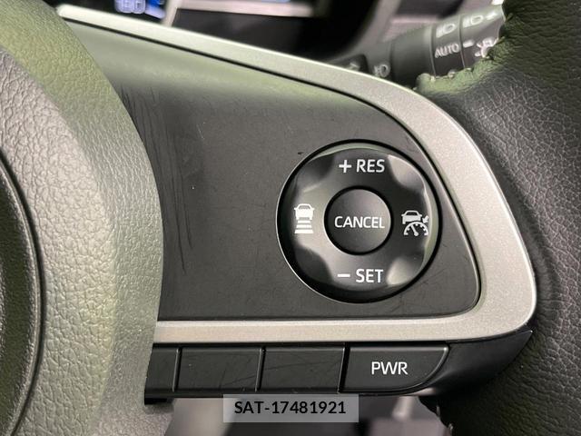Toyota ROOMY 2022-07 8003419-6
