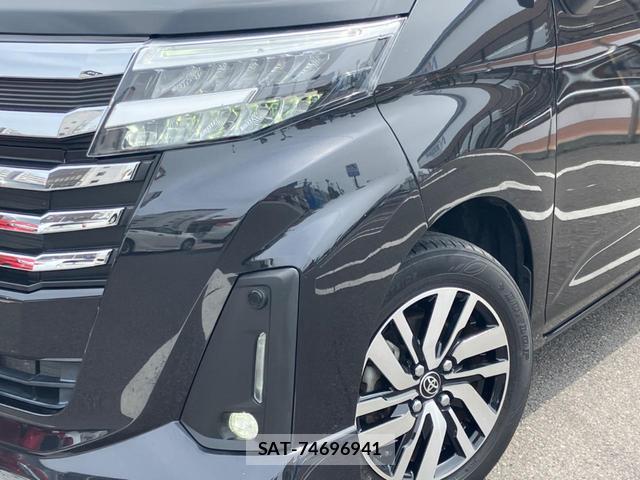 Toyota ROOMY 2021-08 8004681-5