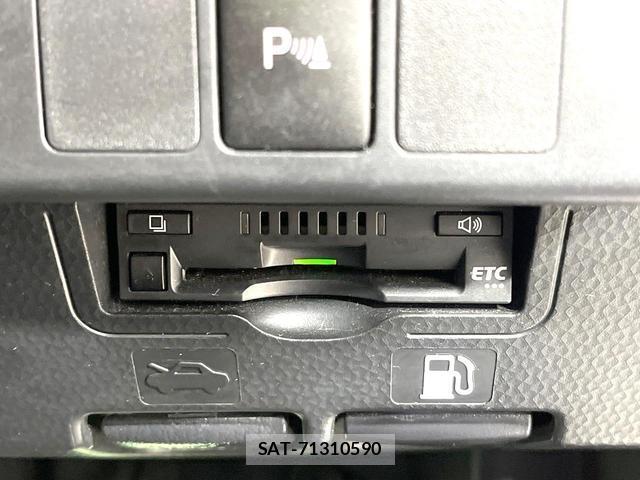 Toyota ROOMY 2021-06 8004889-7