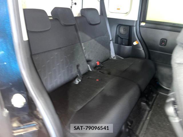 Toyota ROOMY 2019-08 8006213-12