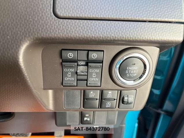 Toyota ROOMY 2023-03 8006561-13