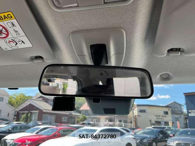 Toyota ROOMY 2023-03 8006561-6