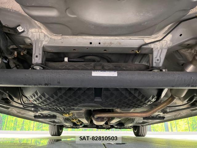Toyota ROOMY 2017-07 8007219-18