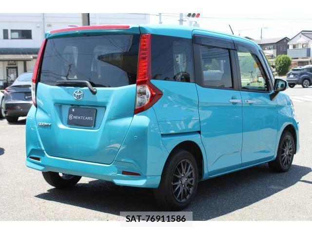 Toyota ROOMY 2023-04 8008719-7