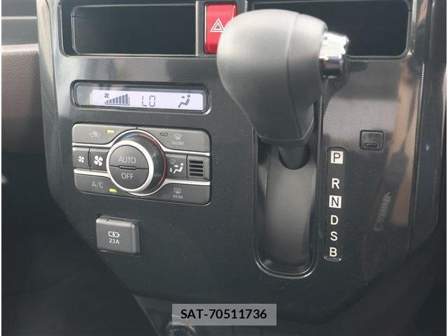 Toyota ROOMY 2023-10 8009403-10