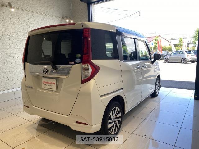 Toyota ROOMY 2018-01 8010416-1