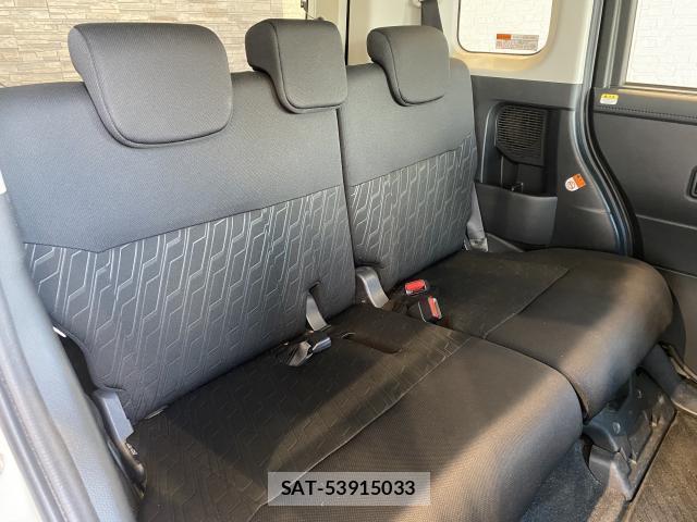 Toyota ROOMY 2018-01 8010416-17