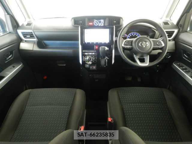 Toyota ROOMY 2021-03 8011028-2