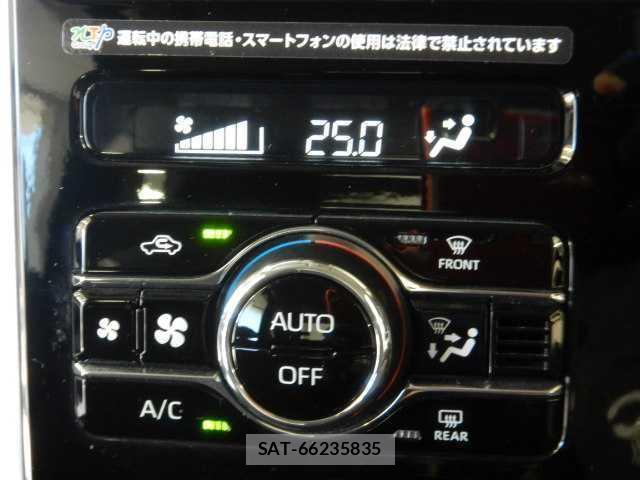 Toyota ROOMY 2021-03 8011028-8