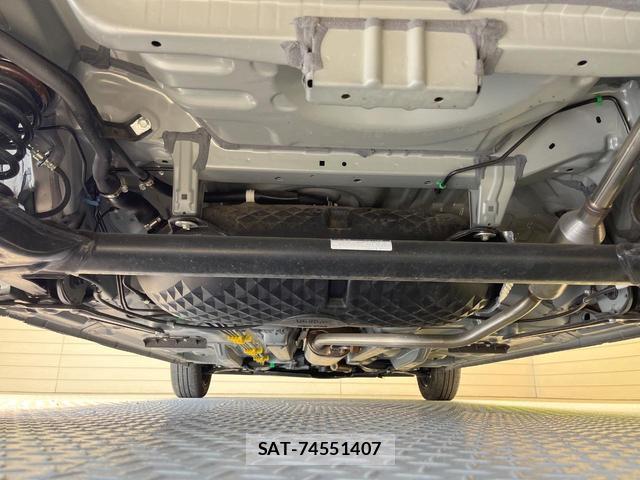 Toyota ROOMY 2023-11 8011099-18
