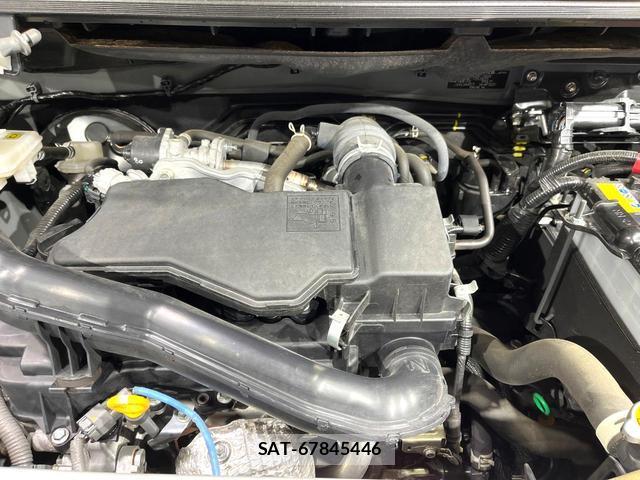 Toyota ROOMY 2023-04 8011396-17