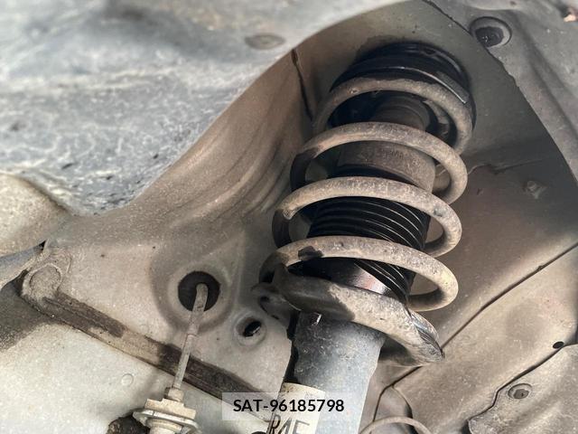Nissan ROOX 2021-02 8003618-19