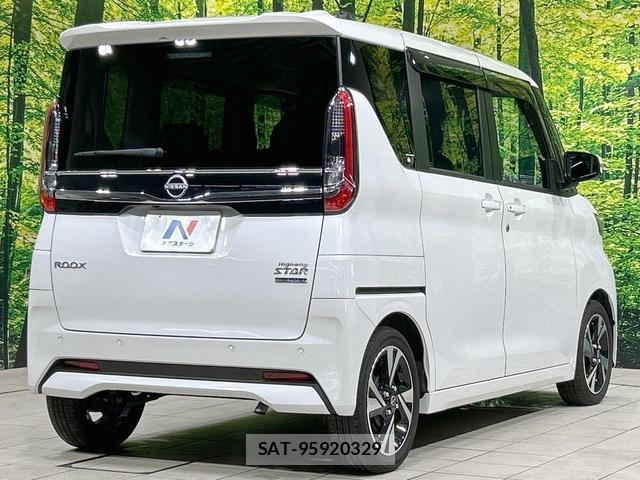 Nissan ROOX 2024-09 8006005-16