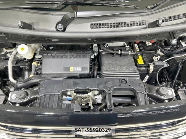 Nissan ROOX 2024-09 8006005-17