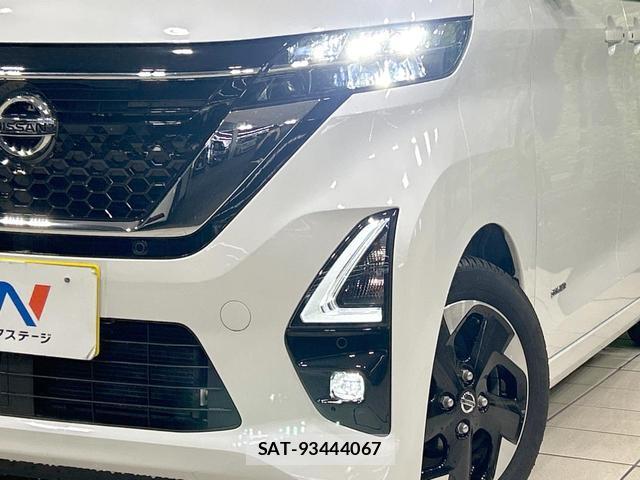 Nissan ROOX 2022-05 8006007-11