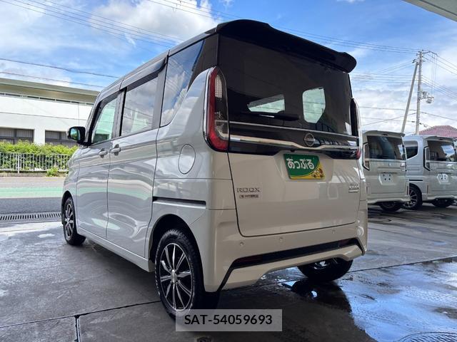 Nissan ROOX 2024-03 8008350-8