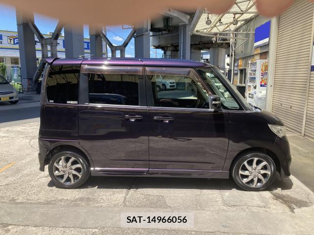 Nissan ROOX 2011-05 8009230-2