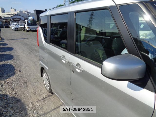 Nissan ROOX 2020-06 8010994-11