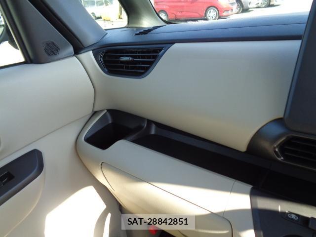 Nissan ROOX 2020-06 8010994-15