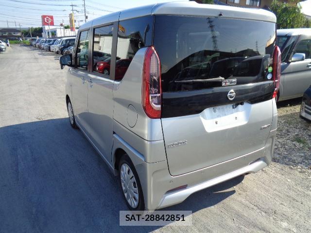 Nissan ROOX 2020-06 8010994-17