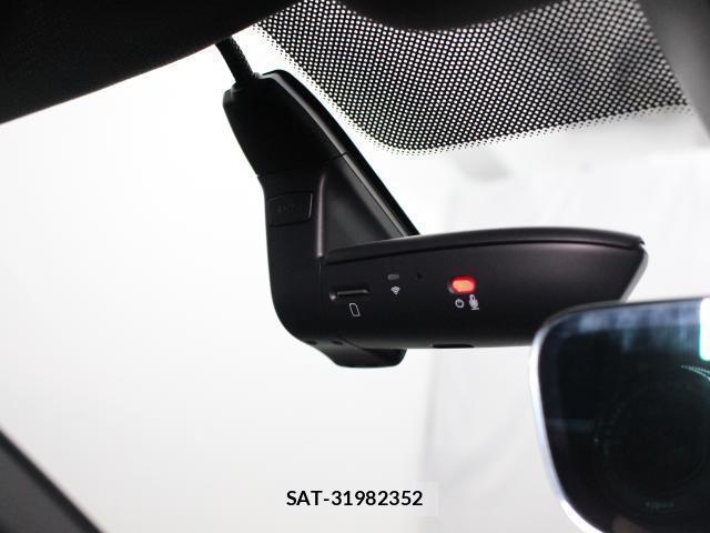 Audi RS4 2021-01 8006523-18