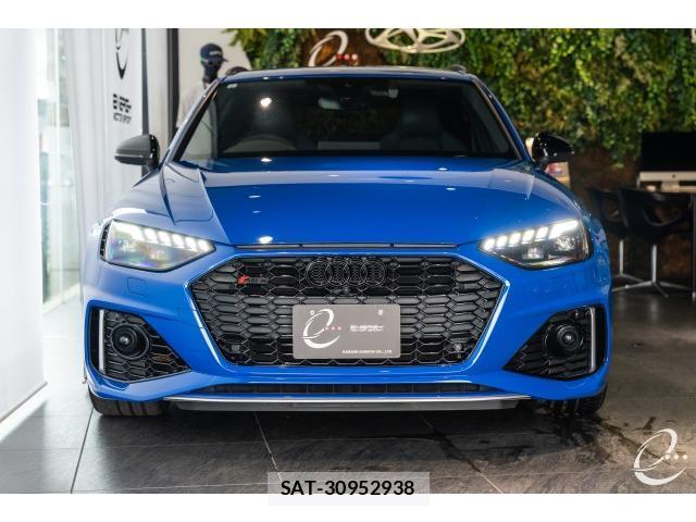 Audi RS4 2021-02 8010170-10