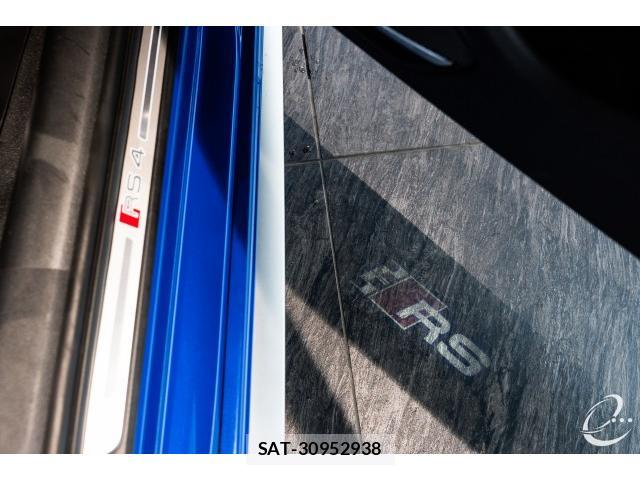 Audi RS4 2021-02 8010170-16