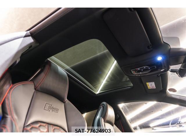 Audi RS5 2021-07 8010181-6