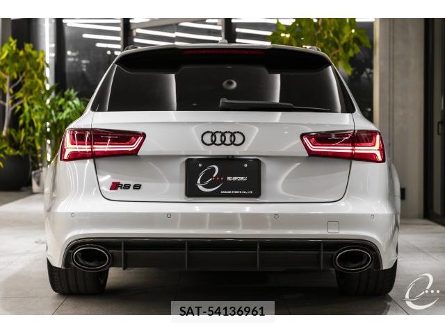 Audi RS6 2017-06 8010183-12