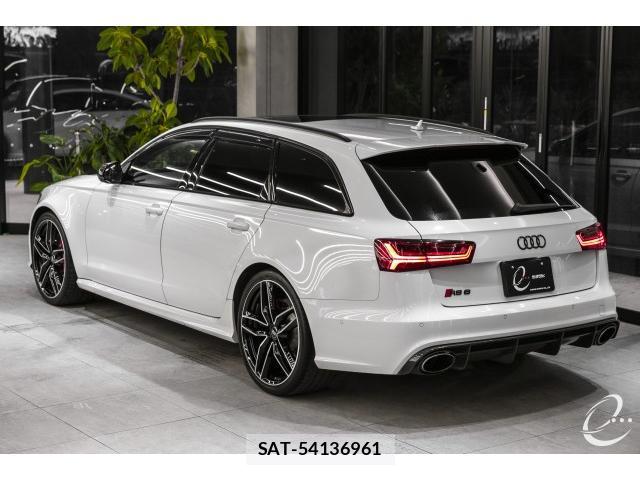 Audi RS6 2017-06 8010183-14