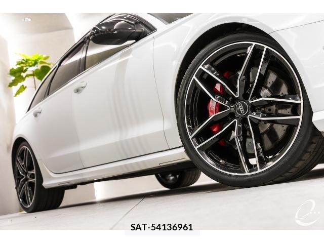 Audi RS6 2017-06 8010183-7