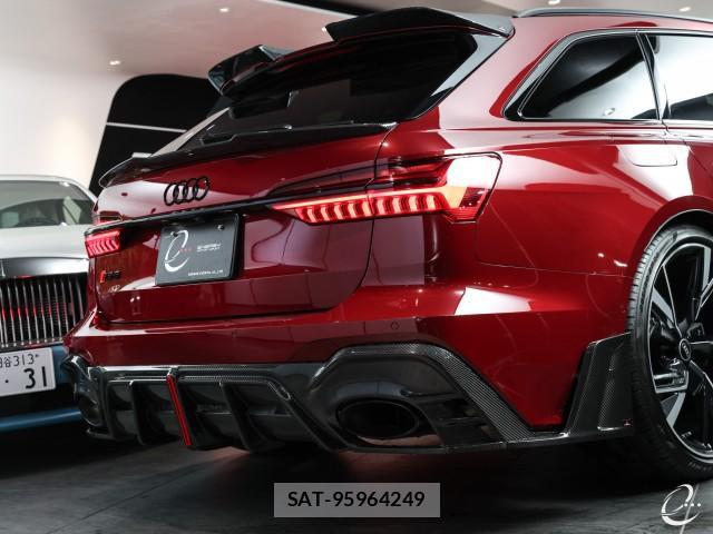 Audi RS6 2021-05 8010171-7