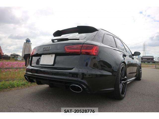 Audi RS6 2016-03 8010703-13