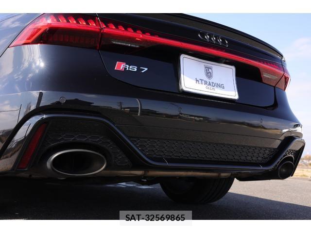 Audi RS7 2021-03 8011429-14