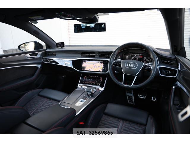 Audi RS7 2021-03 8011429-4