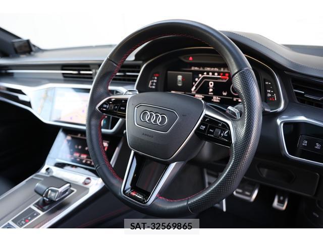 Audi RS7 2021-03 8011429-5