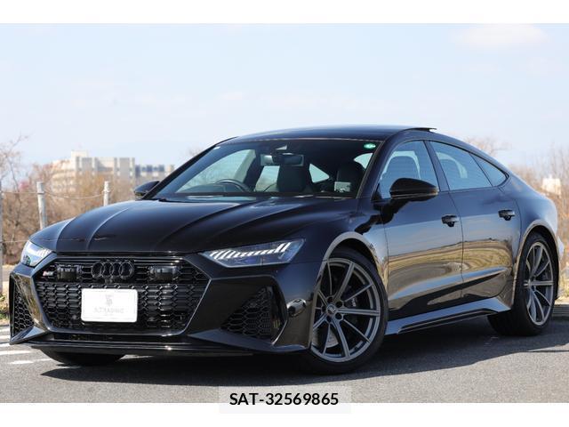 Audi RS7 2021-03 8011429-6