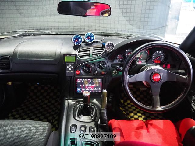 Mazda RX-7 1999-08 8004042-2