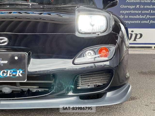 Mazda RX-7 1999-02 8006887-17