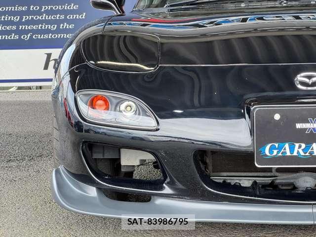 Mazda RX-7 1999-02 8006887-18