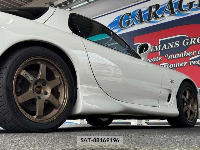 Mazda RX-7 1999-09 8006890-18