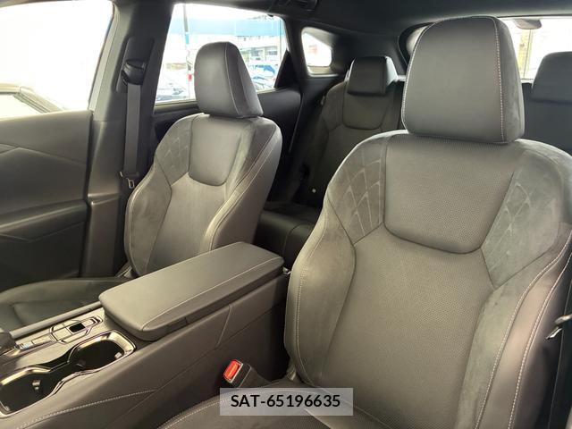 Lexus RX 2023-10 8003059-7