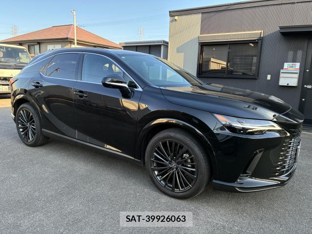 Lexus RX 2024-06 8007136-0
