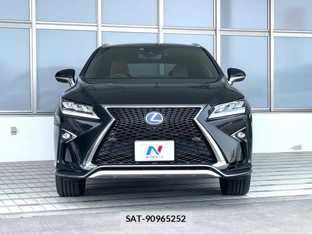 Lexus RX 2017-02 8009908-12