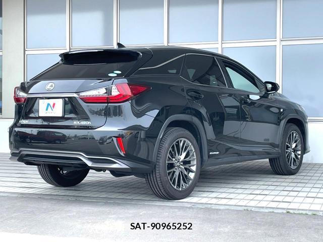 Lexus RX 2017-02 8009908-15