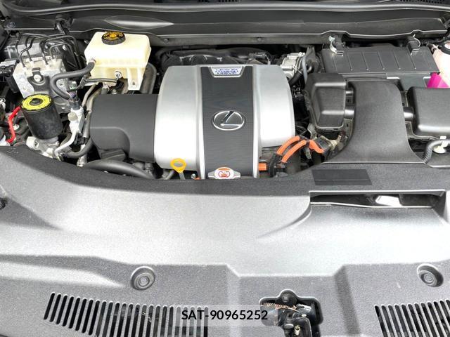 Lexus RX 2017-02 8009908-16
