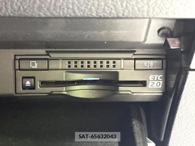 Lexus RX 2017-02 8010443-6