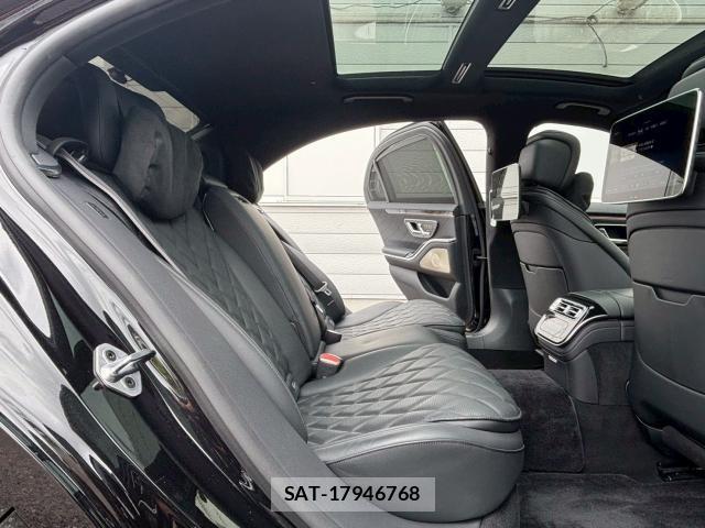 Mercedes Benz S-CLASS 2021-11 8007618-7